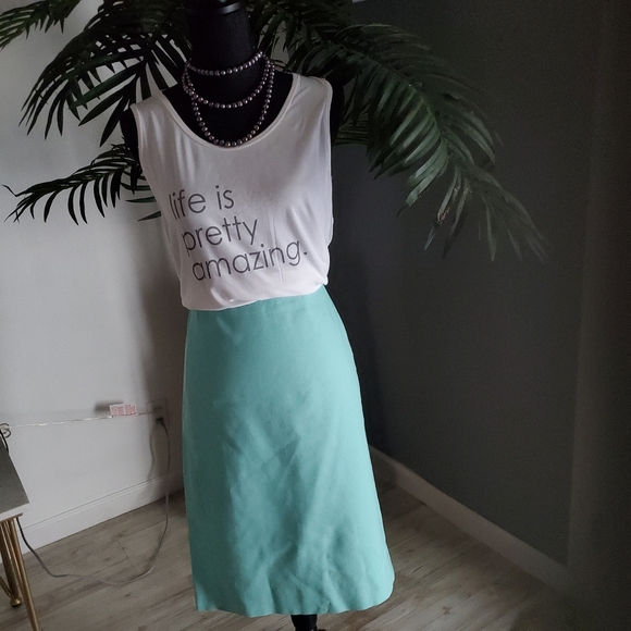 J Crew Pencil Skirt 3/$15 - Picture 2 of 4